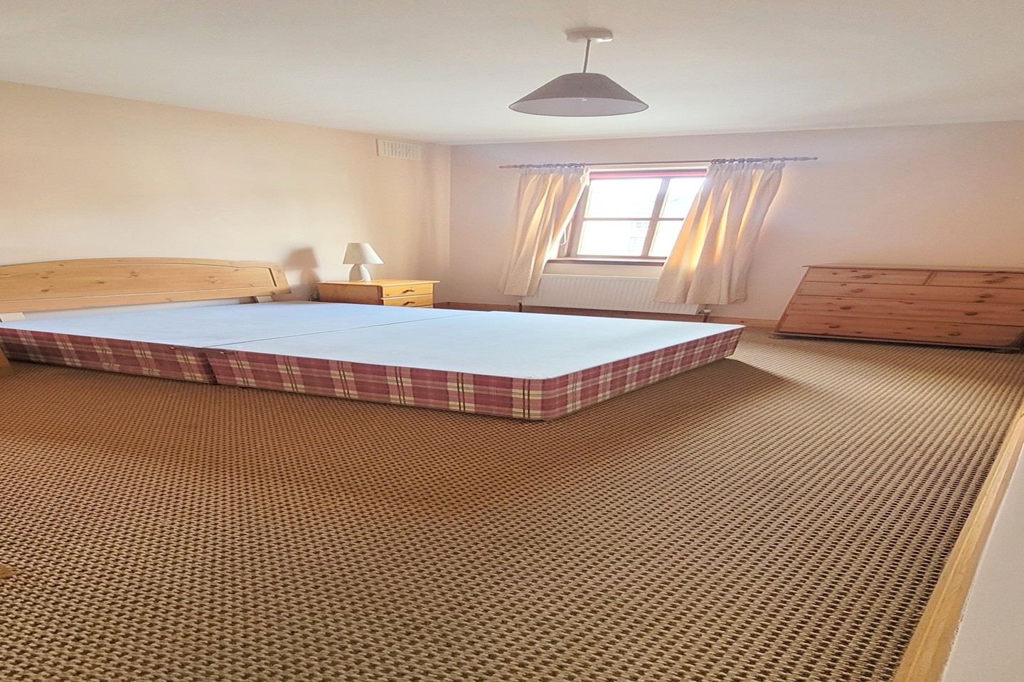 1 Bed room House - Image 10