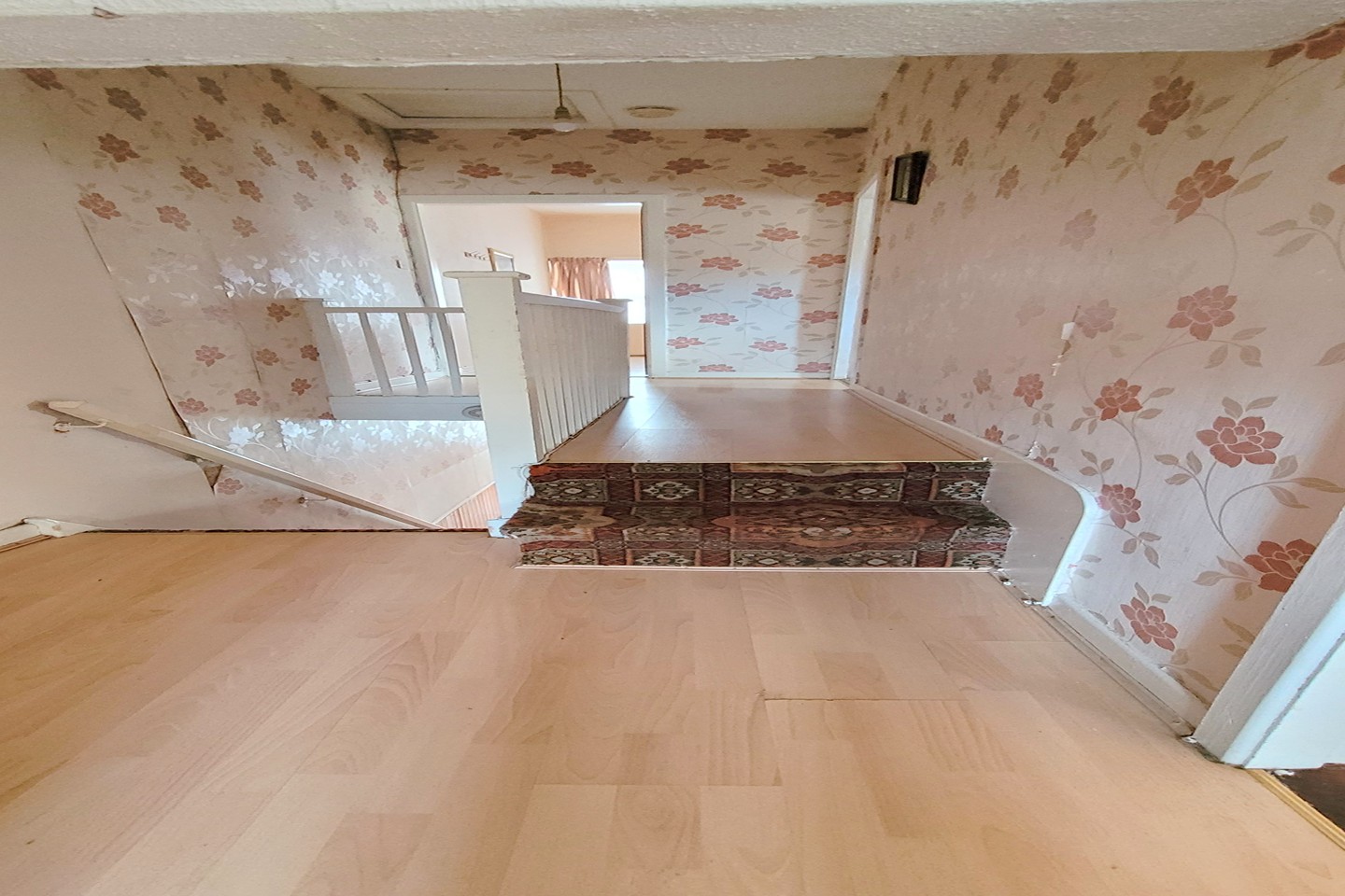 3 Bedroom Town house - Image 9