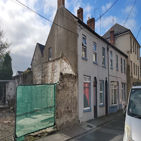 3 Bedroom Town house