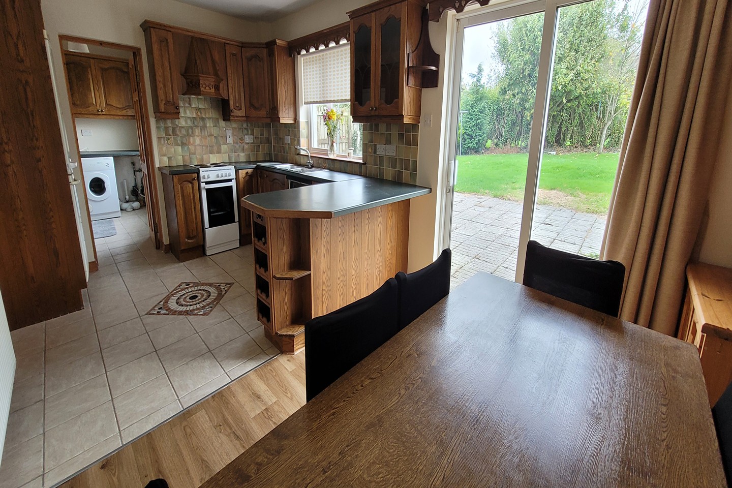 3-4 Bed detached (Converted garage) - Image 4