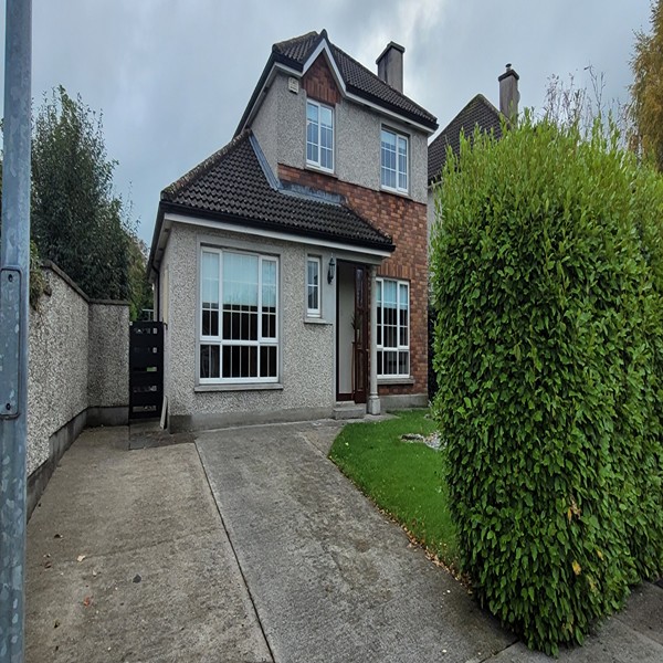 3-4 Bed detached (Converted garage)