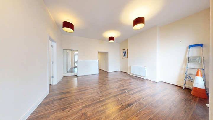 James House, The Avenue - Image 2