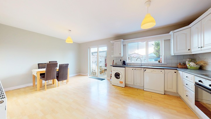 43 Woodbury, Gorey, Y25 FK68 - Image 4